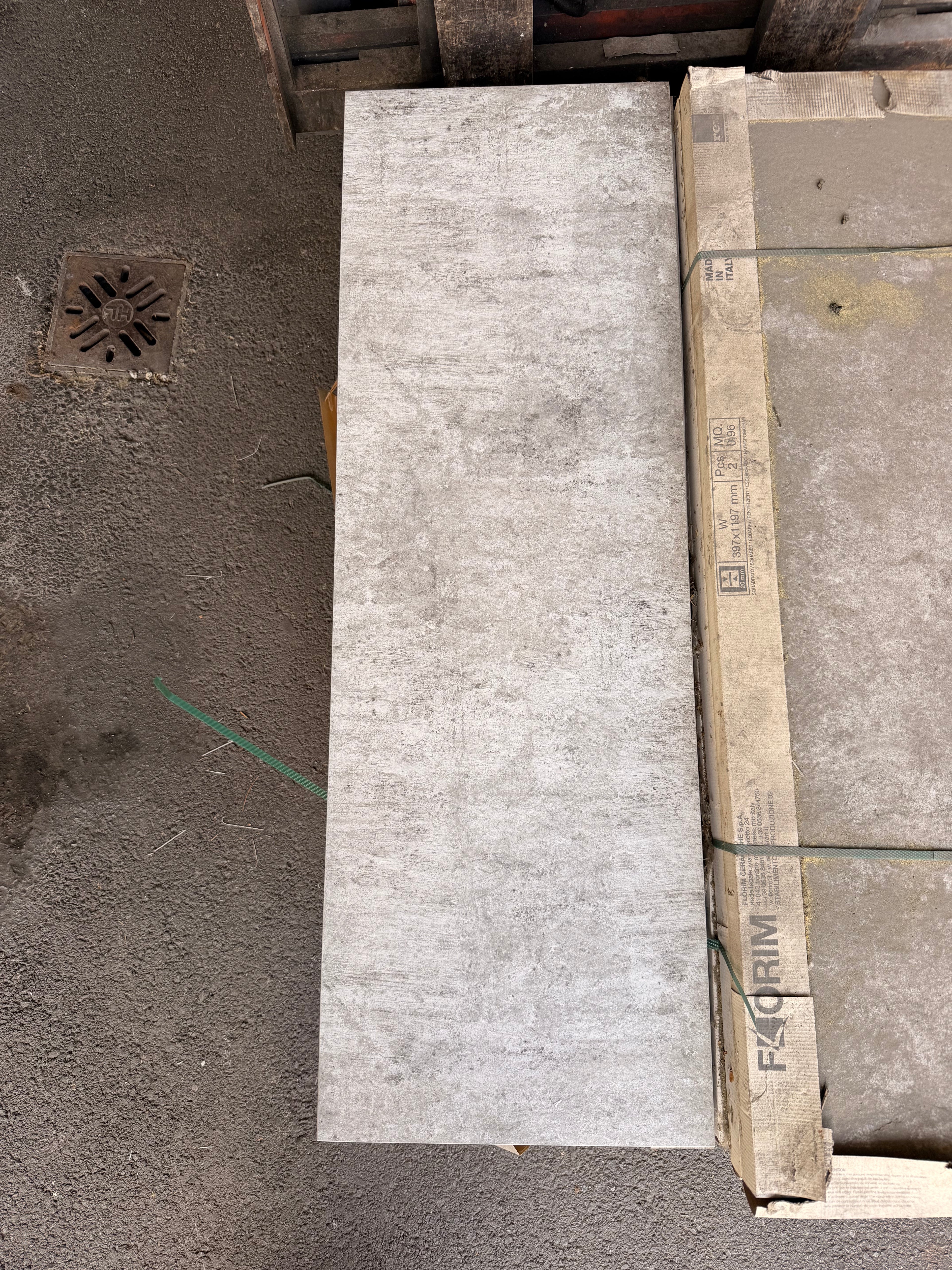 Terassenfliese Grau | 120x40x2 | 10,5 m2