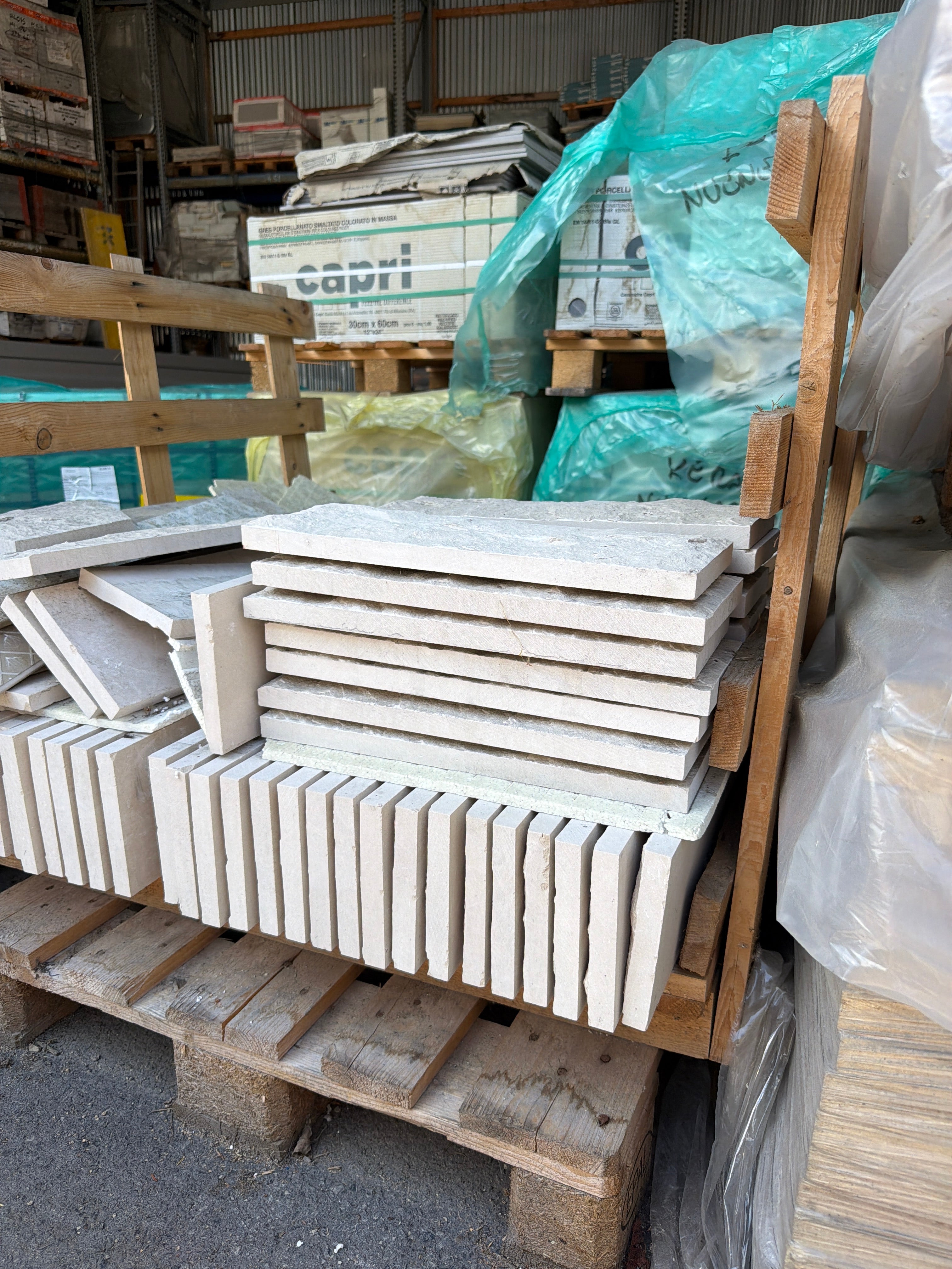 Kalkstein Fasade | 15x40x2 | 7,4 m2