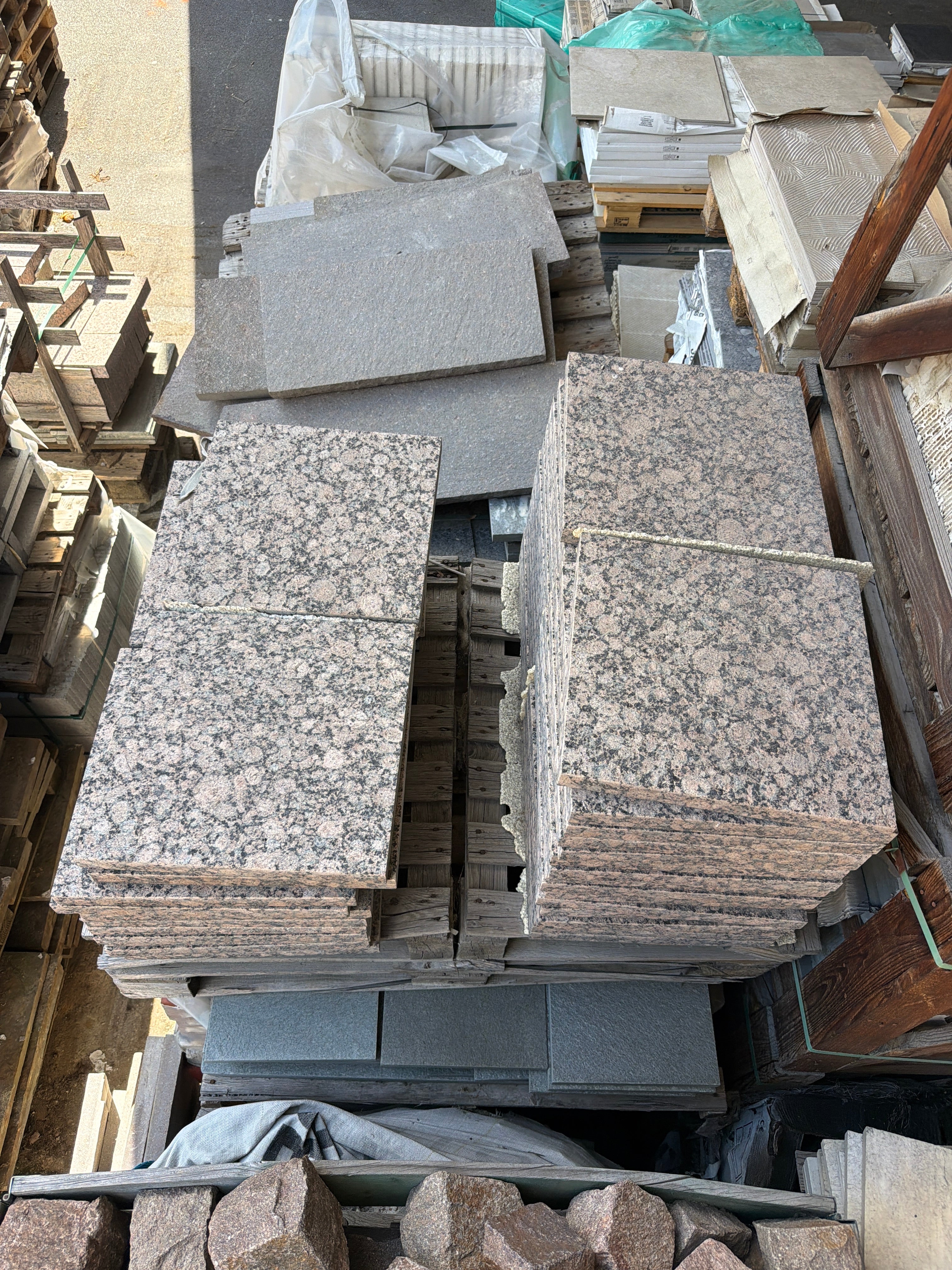 Granit Rosa | 40x40x3,5 | 8,6 m2